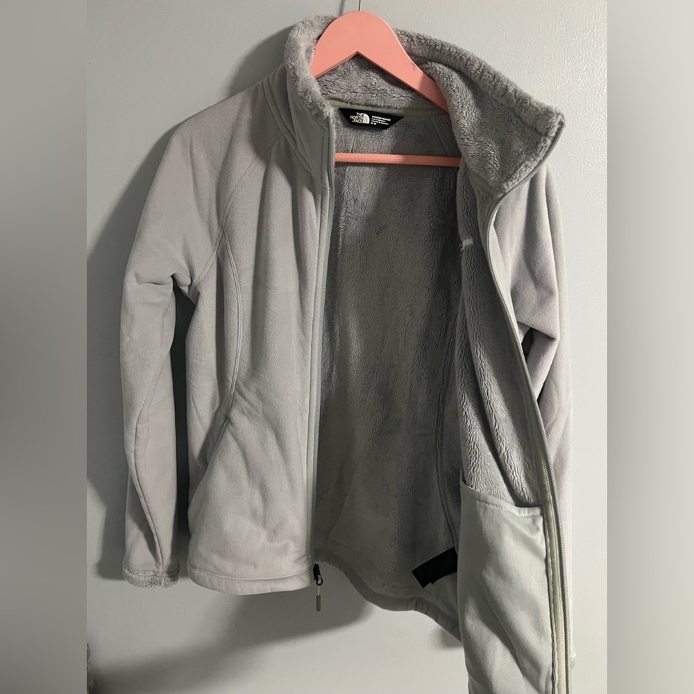 The North Face Women's Gray Ski Jacket - Picture 3 of 7